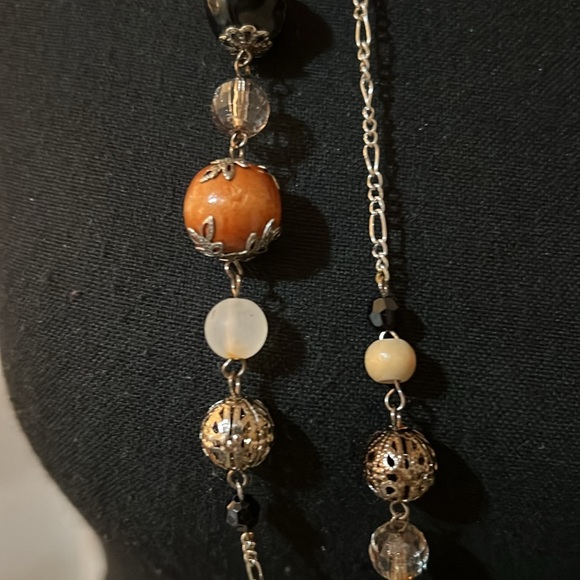 Long necklace - Picture 3 of 5